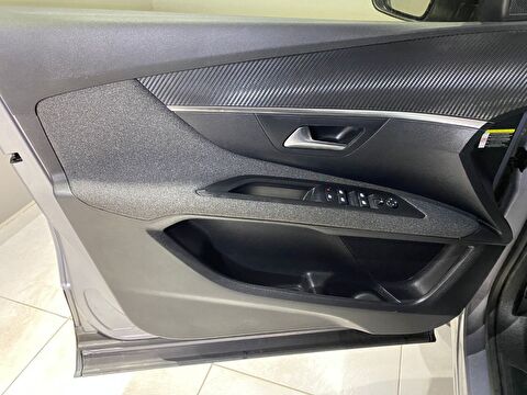 2019 Dizel Otomatik Peugeot 3008 Gri Gürel Tasarım Aksesuar Otomotiv San. Tic. Ltd. Şti.