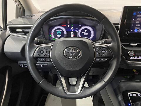 2024 Hybrid Otomatik Toyota Corolla Beyaz Gürel Tasarım Aksesuar Otomotiv San. Tic. Ltd. Şti.
