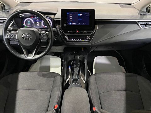2024 Hybrid Otomatik Toyota Corolla Beyaz Gürel Tasarım Aksesuar Otomotiv San. Tic. Ltd. Şti.