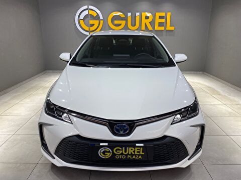 2024 Hybrid Otomatik Toyota Corolla Beyaz Gürel Tasarım Aksesuar Otomotiv San. Tic. Ltd. Şti.