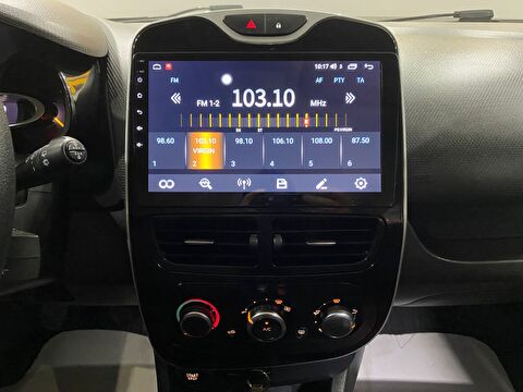 2015 Dizel Manuel Renault Clio Siyah Gürel Tasarım Aksesuar Otomotiv San. Tic. Ltd. Şti.