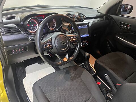 2022 MHEV Otomatik Suzuki Swift Sarı Gürel Tasarım Aksesuar Otomotiv San. Tic. Ltd. Şti.