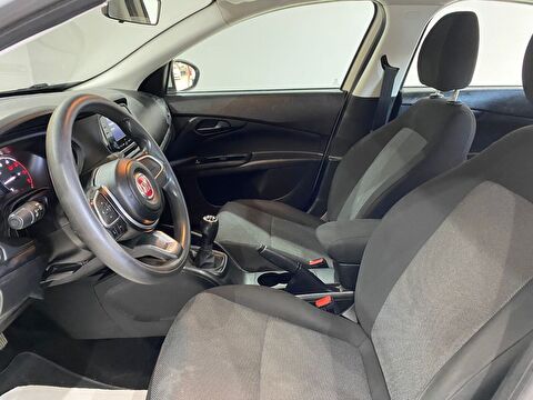 2023 Dizel Manuel Fiat Egea Beyaz Gürel Tasarım Aksesuar Otomotiv San. Tic. Ltd. Şti.