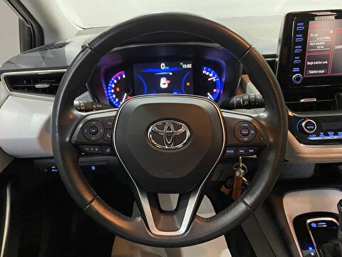 2021 Benzin Otomatik Toyota Corolla Beyaz Gürel Tasarım Aksesuar Otomotiv San. Tic. Ltd. Şti.