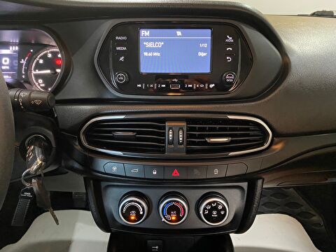 2022 Dizel Manuel Fiat Egea Beyaz Gürel Tasarım Aksesuar Otomotiv San. Tic. Ltd. Şti.