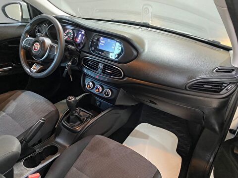 2022 Dizel Manuel Fiat Egea Beyaz Gürel Tasarım Aksesuar Otomotiv San. Tic. Ltd. Şti.