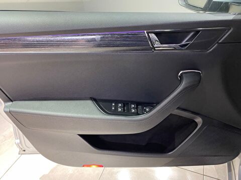 2022 Benzin Otomatik Skoda Superb Gri Gürel Tasarım Aksesuar Otomotiv San. Tic. Ltd. Şti.