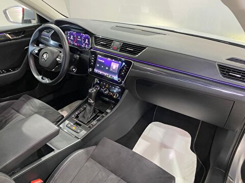 2022 Benzin Otomatik Skoda Superb Gri Gürel Tasarım Aksesuar Otomotiv San. Tic. Ltd. Şti.