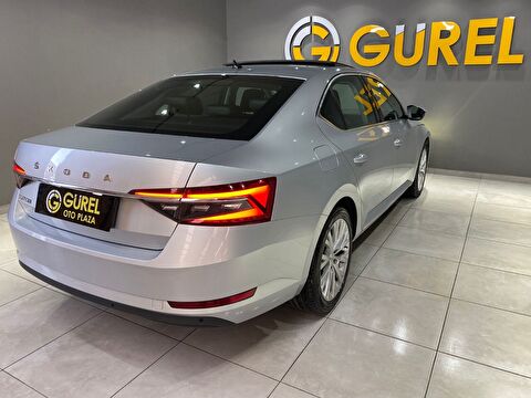 2022 Benzin Otomatik Skoda Superb Gri Gürel Tasarım Aksesuar Otomotiv San. Tic. Ltd. Şti.