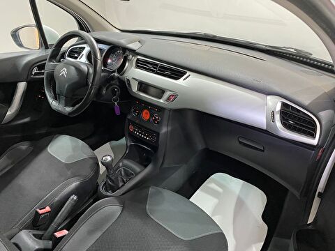 2011 Dizel Manuel Citroen C3 Beyaz Gürel Tasarım Aksesuar Otomotiv San. Tic. Ltd. Şti.