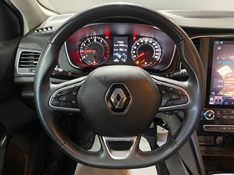 2022 Benzin Otomatik Renault Megane Beyaz Gürel Tasarım Aksesuar Otomotiv San. Tic. Ltd. Şti.
