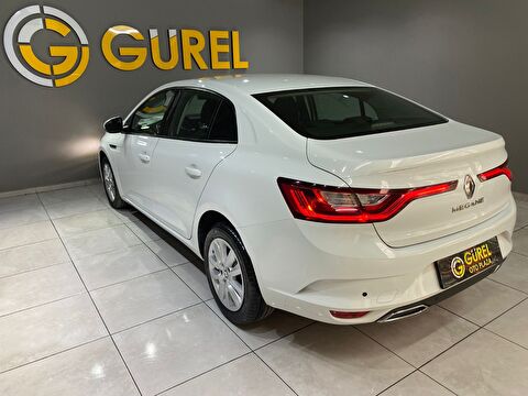 2022 Benzin Otomatik Renault Megane Beyaz Gürel Tasarım Aksesuar Otomotiv San. Tic. Ltd. Şti.