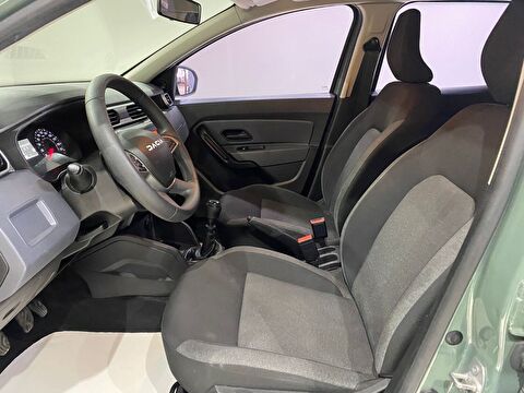 2023 Dizel Manuel Dacia Duster Yeşil Gürel Tasarım Aksesuar Otomotiv San. Tic. Ltd. Şti.