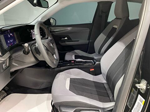 2024 Benzin Otomatik Opel Mokka Siyah Gürel Tasarım Aksesuar Otomotiv San. Tic. Ltd. Şti.