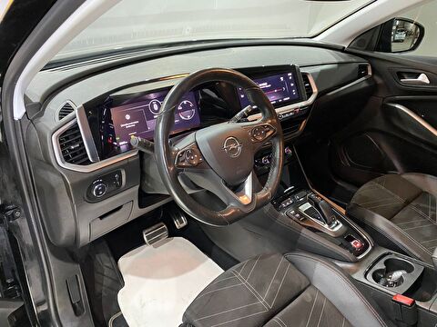 2023 Dizel Otomatik Opel Grandland Siyah Gürel Tasarım Aksesuar Otomotiv San. Tic. Ltd. Şti.