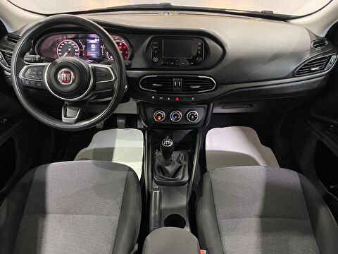 2023 Dizel Manuel Fiat Egea Beyaz Gürel Tasarım Aksesuar Otomotiv San. Tic. Ltd. Şti.