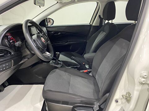 2023 Dizel Manuel Fiat Egea Beyaz Gürel Tasarım Aksesuar Otomotiv San. Tic. Ltd. Şti.