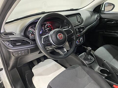 2023 Dizel Manuel Fiat Egea Beyaz Gürel Tasarım Aksesuar Otomotiv San. Tic. Ltd. Şti.