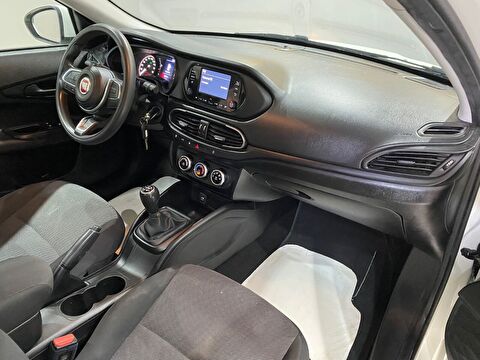 2022 Dizel Manuel Fiat Egea Beyaz Gürel Tasarım Aksesuar Otomotiv San. Tic. Ltd. Şti.