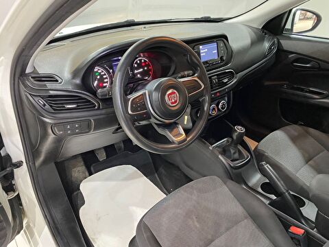 2022 Dizel Manuel Fiat Egea Beyaz Gürel Tasarım Aksesuar Otomotiv San. Tic. Ltd. Şti.