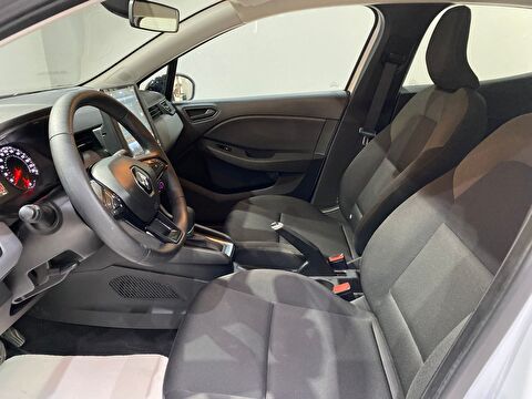2023 Benzin Otomatik Renault Clio Beyaz Gürel Tasarım Aksesuar Otomotiv San. Tic. Ltd. Şti.
