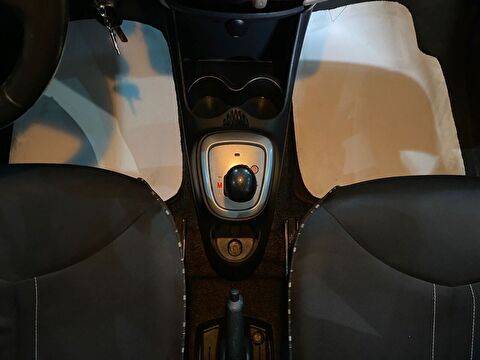 2013 Benzin Otomatik Citroen C1 Kırmızı Gürel Tasarım Aksesuar Otomotiv San. Tic. Ltd. Şti.