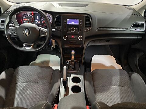 2022 Benzin Otomatik Renault Megane Gri Gürel Tasarım Aksesuar Otomotiv San. Tic. Ltd. Şti.