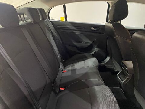 2022 Benzin Otomatik Renault Megane Gri Gürel Tasarım Aksesuar Otomotiv San. Tic. Ltd. Şti.