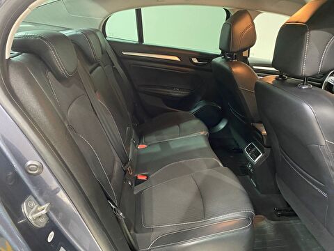 2024 Benzin Otomatik Renault Megane Gri Gürel Tasarım Aksesuar Otomotiv San. Tic. Ltd. Şti.