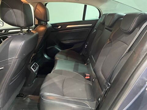 2024 Benzin Otomatik Renault Megane Gri Gürel Tasarım Aksesuar Otomotiv San. Tic. Ltd. Şti.