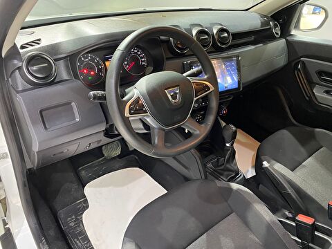 2022 Benzin Otomatik Dacia Duster Beyaz Gürel Tasarım Aksesuar Otomotiv San. Tic. Ltd. Şti.