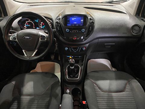 2022 Dizel Manuel Ford Tourneo Courier Gri Gürel Tasarım Aksesuar Otomotiv San. Tic. Ltd. Şti.