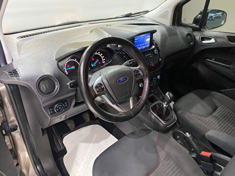 2022 Dizel Manuel Ford Tourneo Courier Gri Gürel Tasarım Aksesuar Otomotiv San. Tic. Ltd. Şti.
