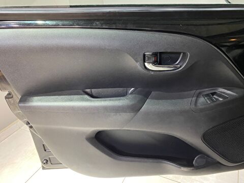 2014 Benzin Otomatik Citroen C1 Siyah Gürel Tasarım Aksesuar Otomotiv San. Tic. Ltd. Şti.
