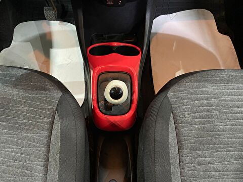 2014 Benzin Otomatik Citroen C1 Siyah Gürel Tasarım Aksesuar Otomotiv San. Tic. Ltd. Şti.