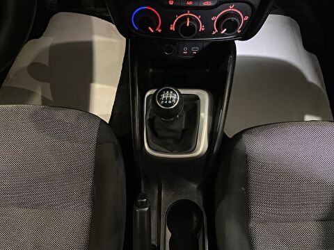 2018 Benzin Manuel Fiat Egea Beyaz Gürel Tasarım Aksesuar Otomotiv San. Tic. Ltd. Şti.