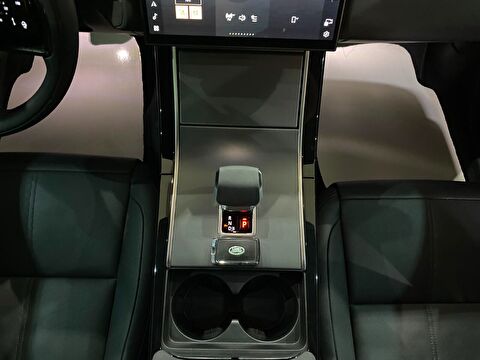 2024 Dizel Otomatik Land Rover Range Rover Velar Siyah Gürel Tasarım Aksesuar Otomotiv San. Tic. Ltd. Şti.