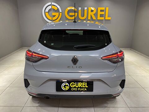 2026 Benzin Otomatik Renault Clio Gri Gürel Tasarım Aksesuar Otomotiv San. Tic. Ltd. Şti.
