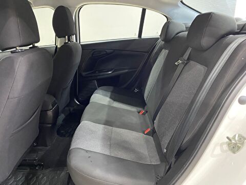 2023 Benzin Manuel Fiat Egea Beyaz Gürel Tasarım Aksesuar Otomotiv San. Tic. Ltd. Şti.