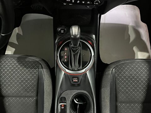 2024 Benzin Otomatik Nissan Juke Gri Gürel Tasarım Aksesuar Otomotiv San. Tic. Ltd. Şti.