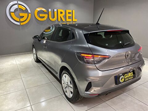 2025 Benzin Otomatik Renault Clio Gri Gürel Tasarım Aksesuar Otomotiv San. Tic. Ltd. Şti.