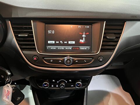 2022 Benzin Otomatik Opel Crossland Beyaz Gürel Tasarım Aksesuar Otomotiv San. Tic. Ltd. Şti.