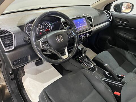 2022 Benzin Otomatik Honda City Kahverengi Gürel Tasarım Aksesuar Otomotiv San. Tic. Ltd. Şti.