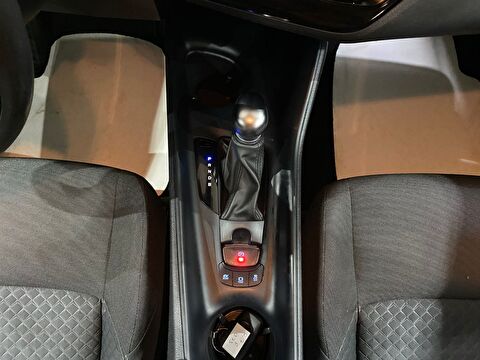 2020 Hybrid Otomatik Toyota C-HR Kırmızı Gürel Tasarım Aksesuar Otomotiv San. Tic. Ltd. Şti.