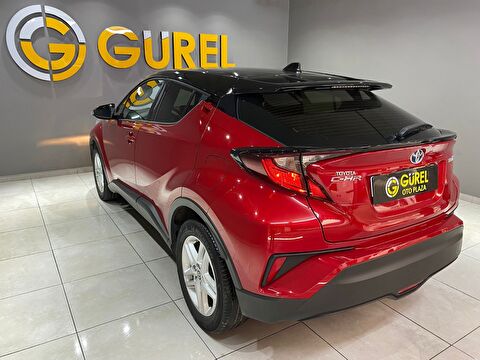 2020 Hybrid Otomatik Toyota C-HR Kırmızı Gürel Tasarım Aksesuar Otomotiv San. Tic. Ltd. Şti.
