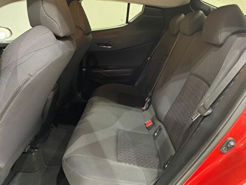 2020 Hybrid Otomatik Toyota C-HR Kırmızı Gürel Tasarım Aksesuar Otomotiv San. Tic. Ltd. Şti.