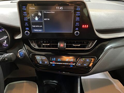 2020 Hybrid Otomatik Toyota C-HR Kırmızı Gürel Tasarım Aksesuar Otomotiv San. Tic. Ltd. Şti.