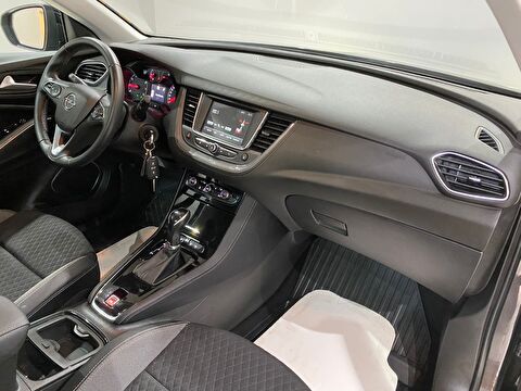 2020 Dizel Otomatik Opel Grandland X Gri Gürel Tasarım Aksesuar Otomotiv San. Tic. Ltd. Şti.