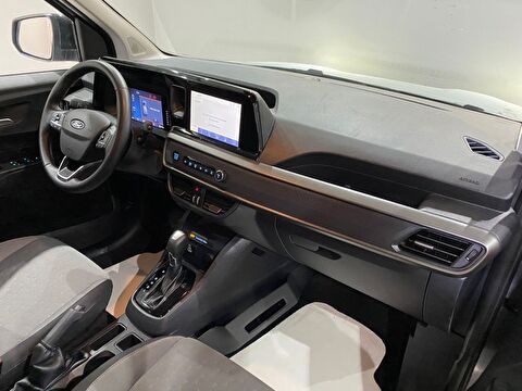 2025 Benzin Otomatik Ford Tourneo Courier Gri Gürel Tasarım Aksesuar Otomotiv San. Tic. Ltd. Şti.