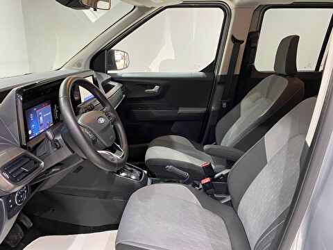 2025 Benzin Otomatik Ford Tourneo Courier Gri Gürel Tasarım Aksesuar Otomotiv San. Tic. Ltd. Şti.